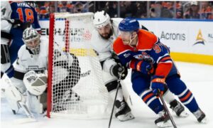25042025-oilers-kings-nhl-playoff