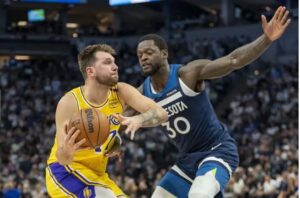 lakers-timberwolves-nba-game3-playoff