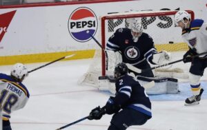 nhl-playoff-game-1-blues-jets
