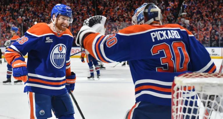 01052025-nhl-playoff-game-latest-playoff-kings-oilers