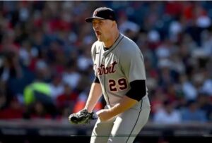 30-09-latest-playoff-news-tigers-guardians-score-results-takeaways-mlb-playoffs
