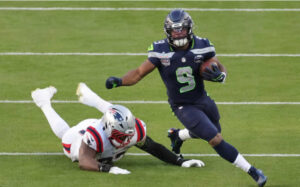 latestplayoffnews--seahwaks-patriots-superball